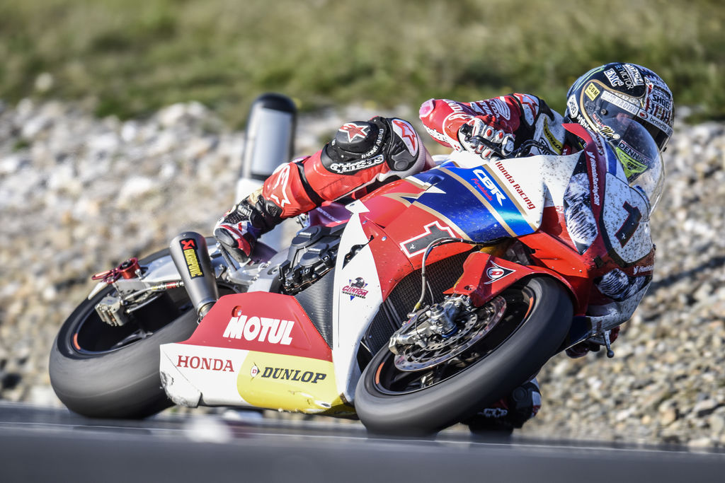 Motul y la Montaña: el encanto del TT de la Isla de Man