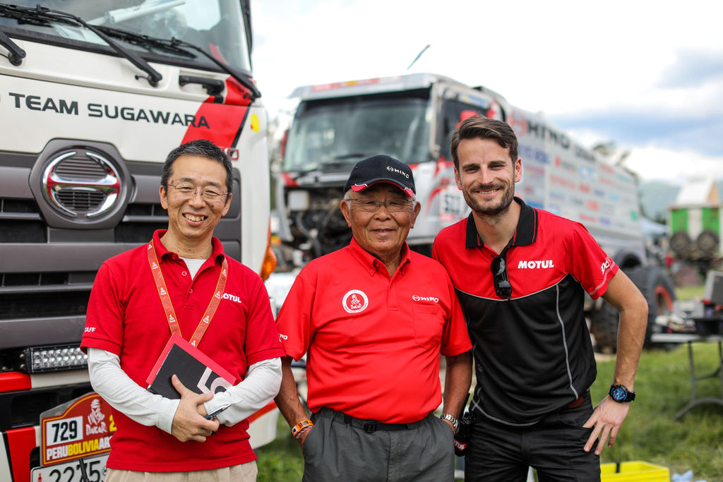 Yoshimasa Sugawara - Equipe Hino Sugawara