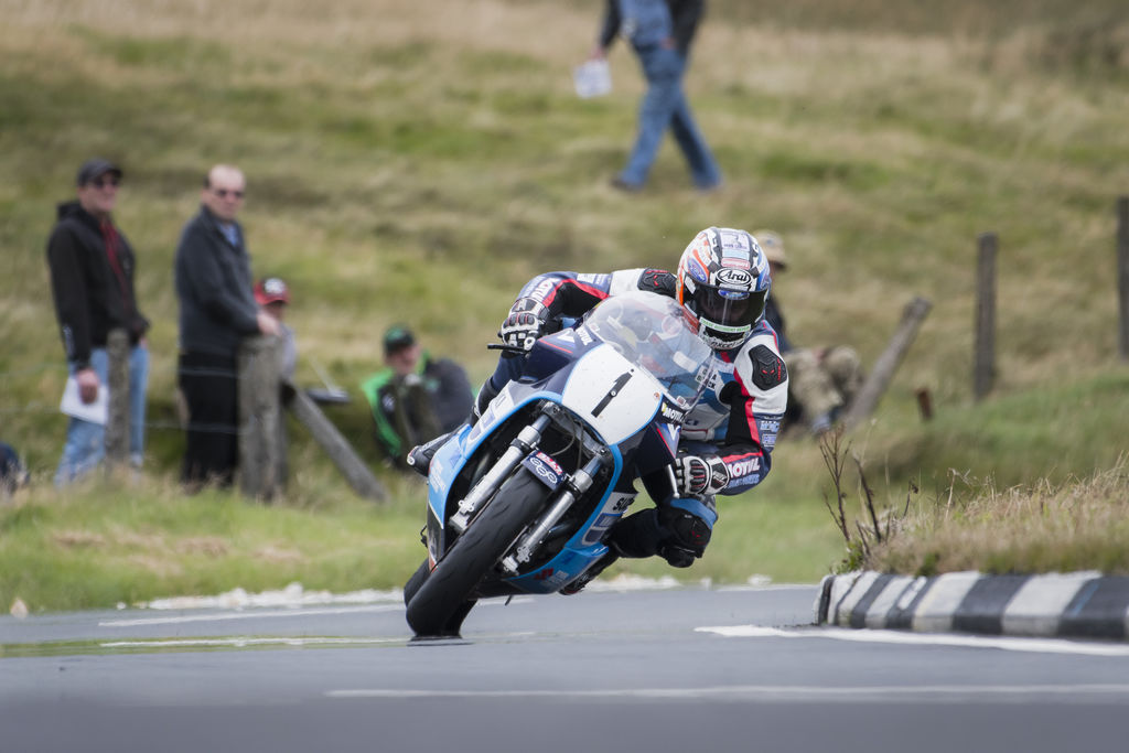 Motul vuelve a las raíces clásicas en la Isla de Man Classic TT