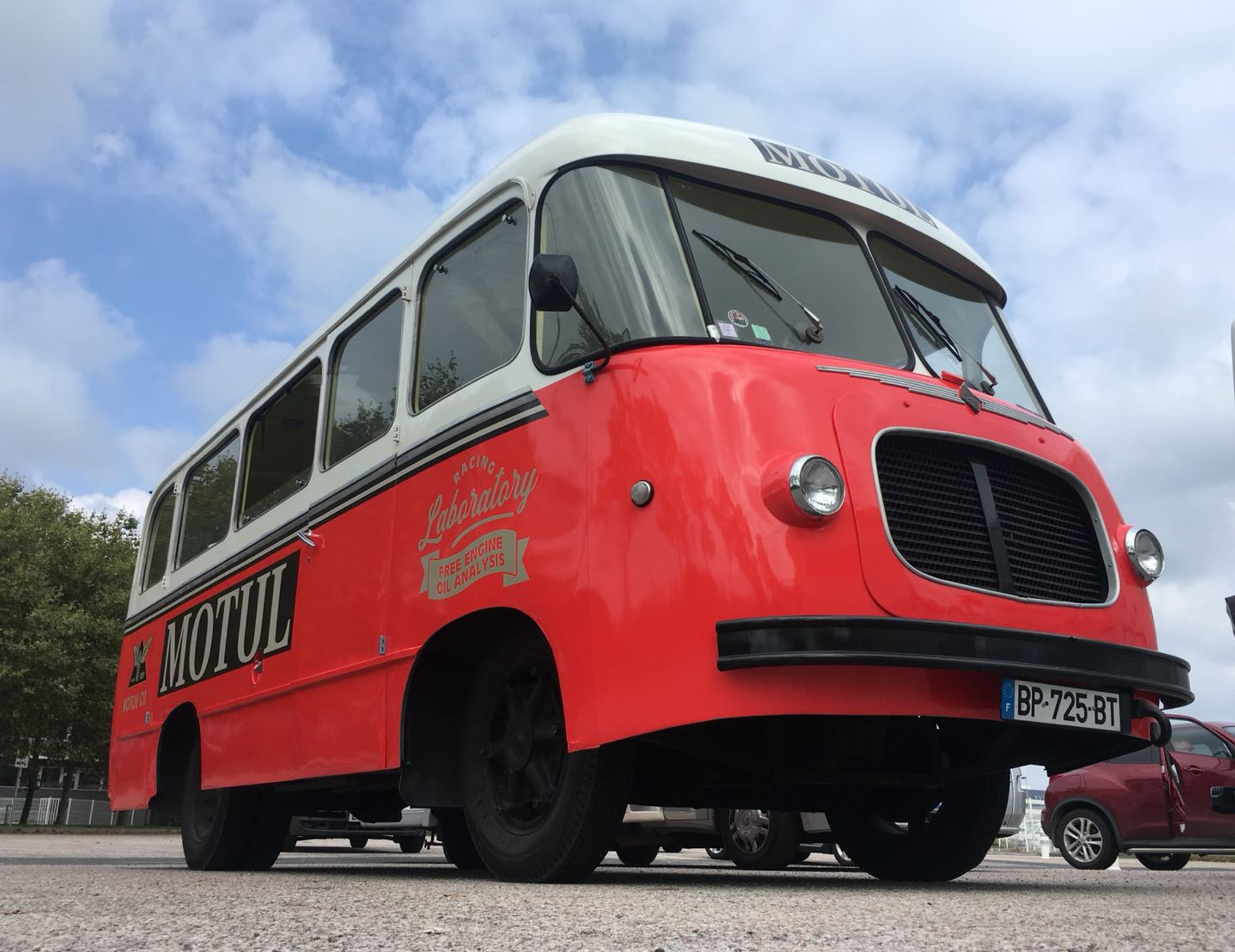 Спортивна лабораторія Motul (Motul Racing Lab) відкрита для усіх конкурентів в Goodwood Revival