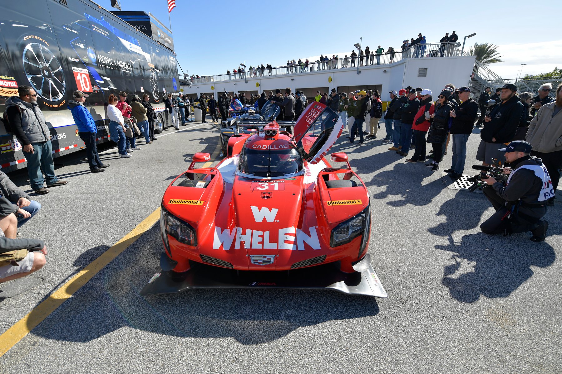 Daytona Roar session about to start