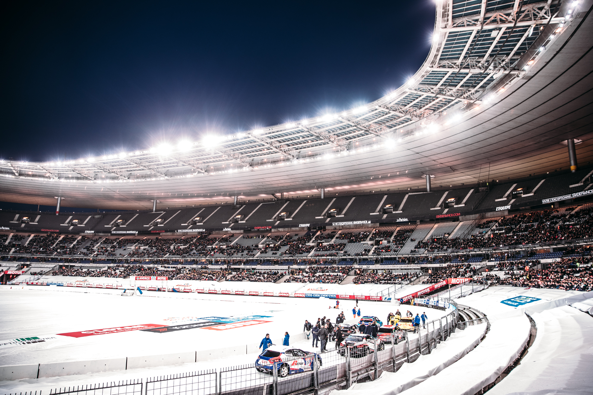 Electric powered cars beat petrol cars at the Stade de France