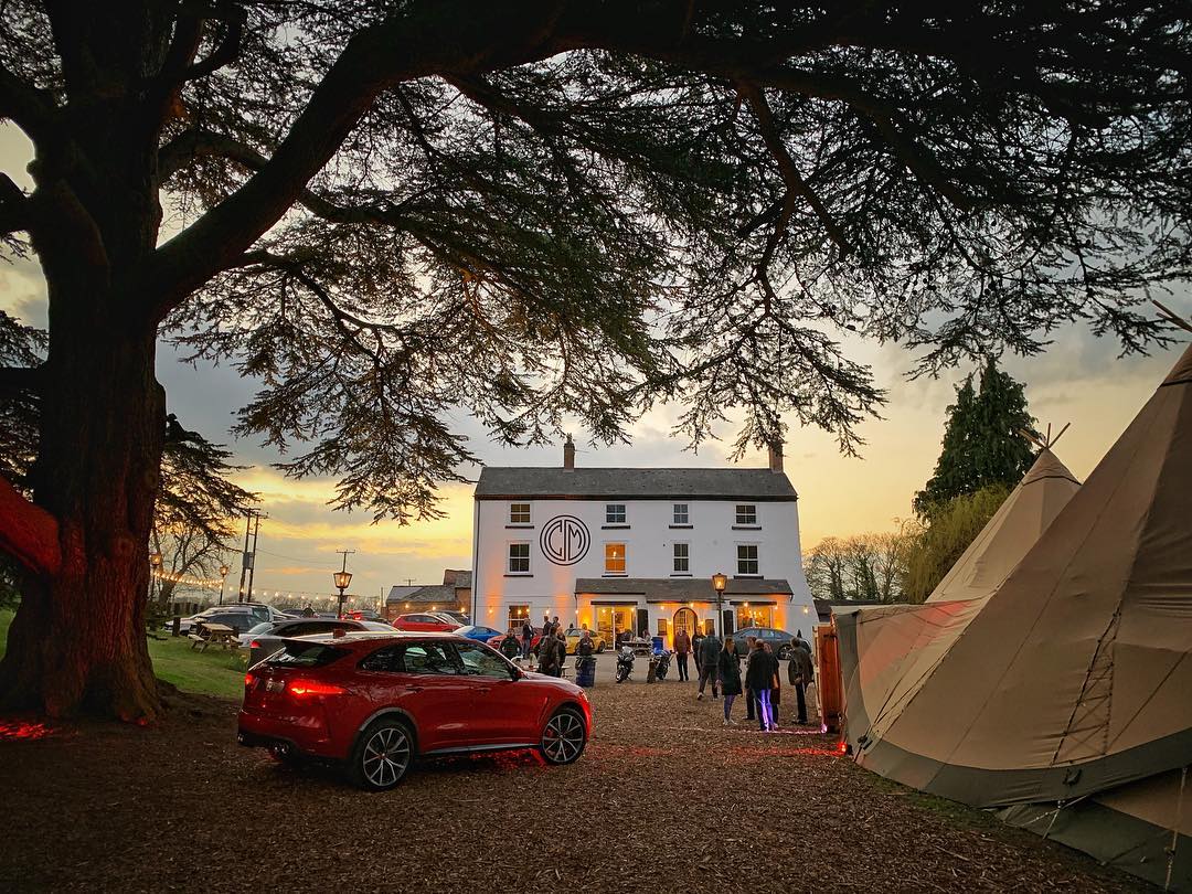 Caffeine&Machine: a unique gathering place where all petrolheads feel welcome !