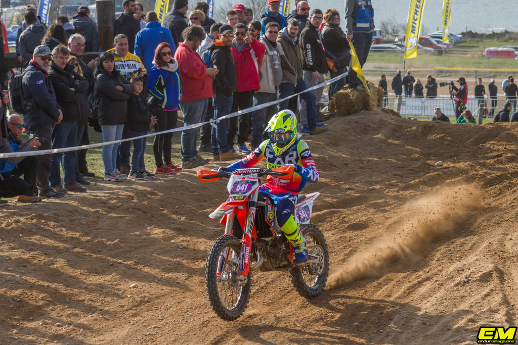 VICTORIA DE ALEIX SAUMELL EN BASSELLA RACE 1 - CADETE 125