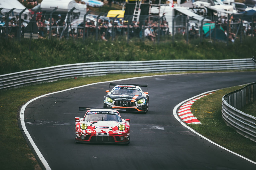 24h am Nürburgring als Rennen der Superlative