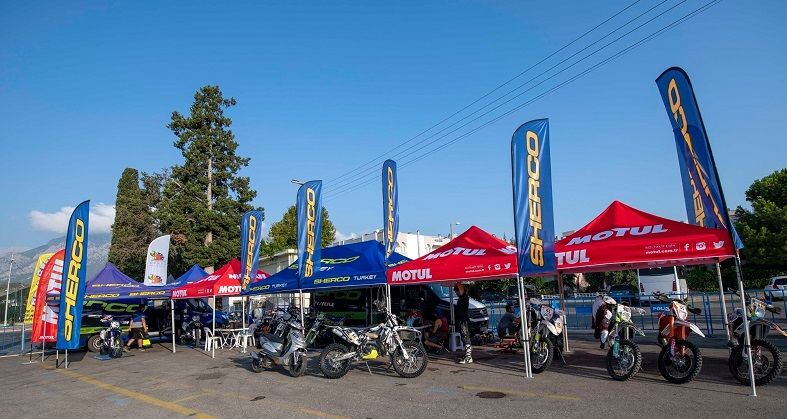 MOTUL MOTOSİKLET ETKİNLİKLERİNİN EN BÜYÜK DESTEKÇİSİ