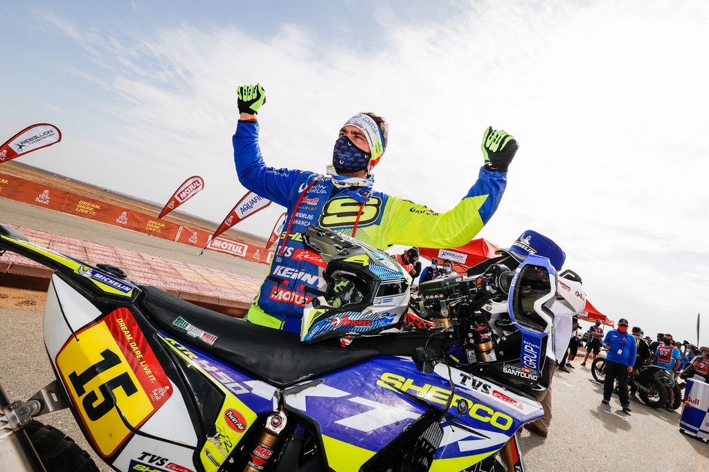 Lorenzo Santolino, Piloto del Sherco Factory Rally Team, después de lograr unos grandes resultados durante todo el 2021, nos explica cómo ha sido esta emocionante temporada para él y para el equipo Sherco y cómo se está preparando para el Dakar 2022.